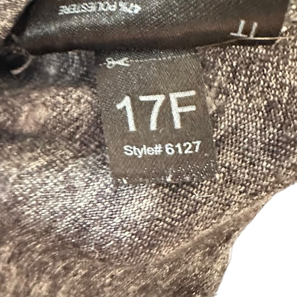 KUHL Mova Cargo Lined Midi Skorts - Picture 7 of 10